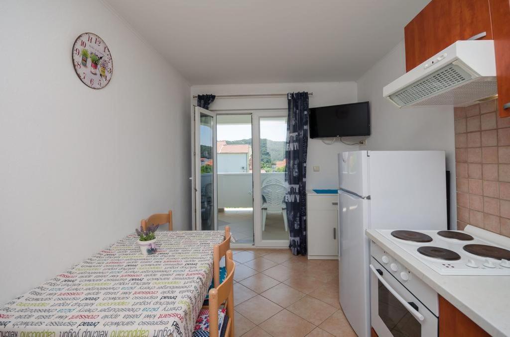 Holiday S&M Lopar Exterior foto