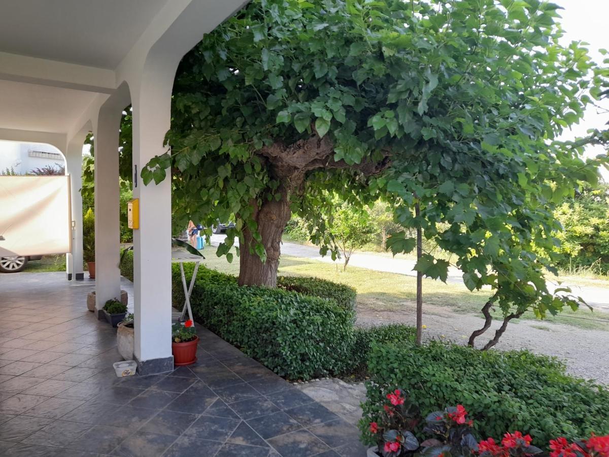 Holiday S&M Lopar Exterior foto