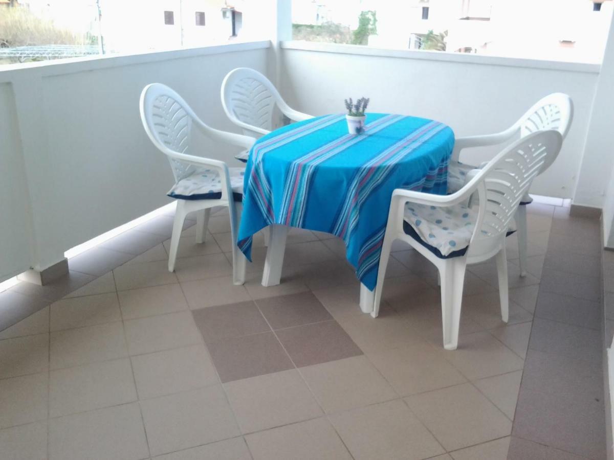 Holiday S&M Lopar Exterior foto